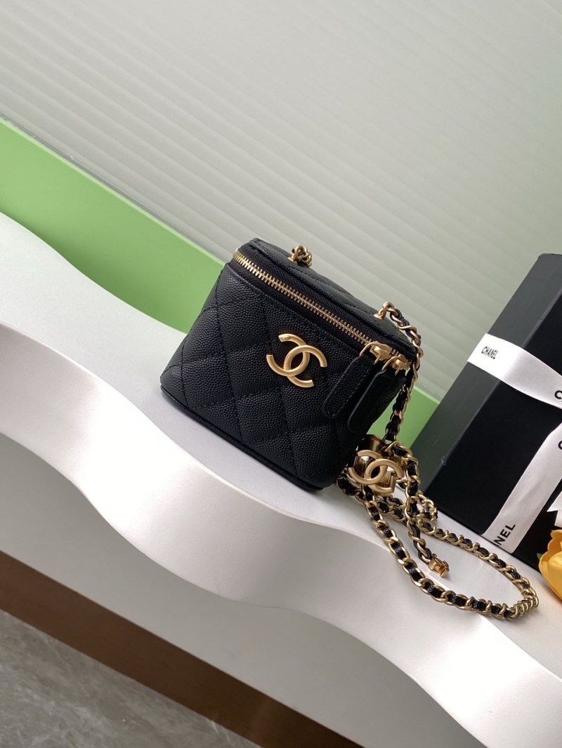 Ch**el cosmetic bags
